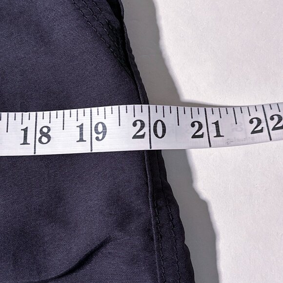 NWT Wrangler Explore Outdoor Series‎ Blue Shorts UPF 50 Size 18 Regular - Picture 12 of 13